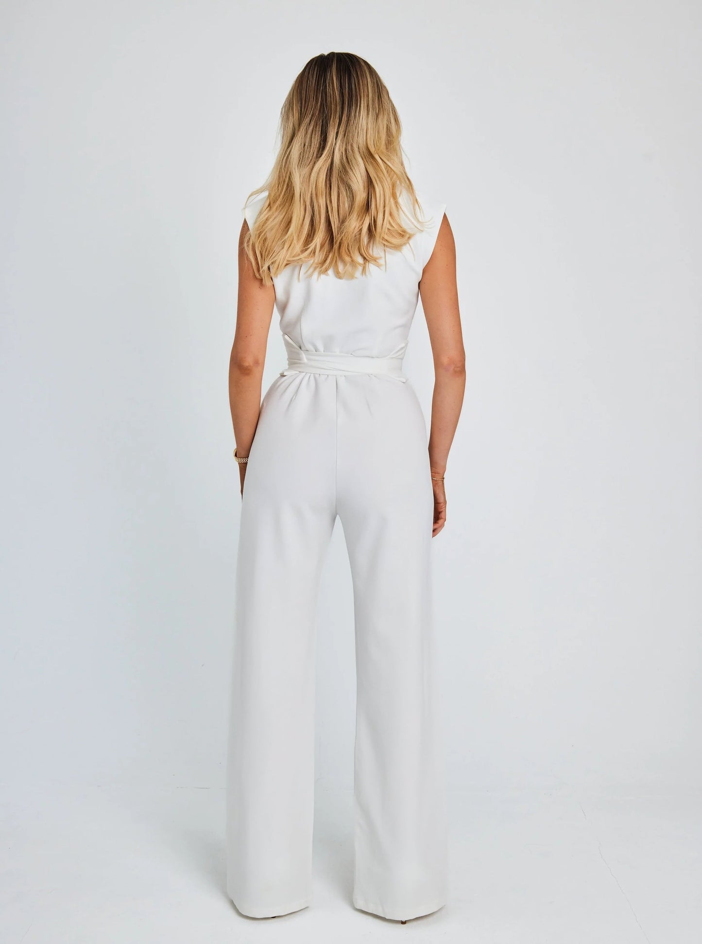 YVANA™ - SLEEVELESS JUMPSUIT - Bandorial