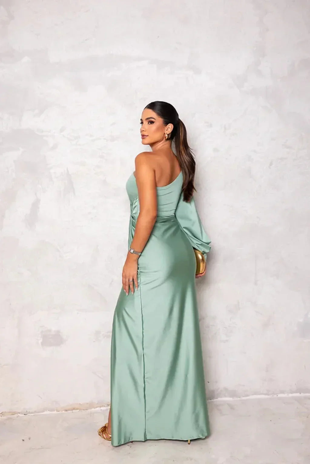 Alison - Elegant Slit Maxi Dress - Bandorial