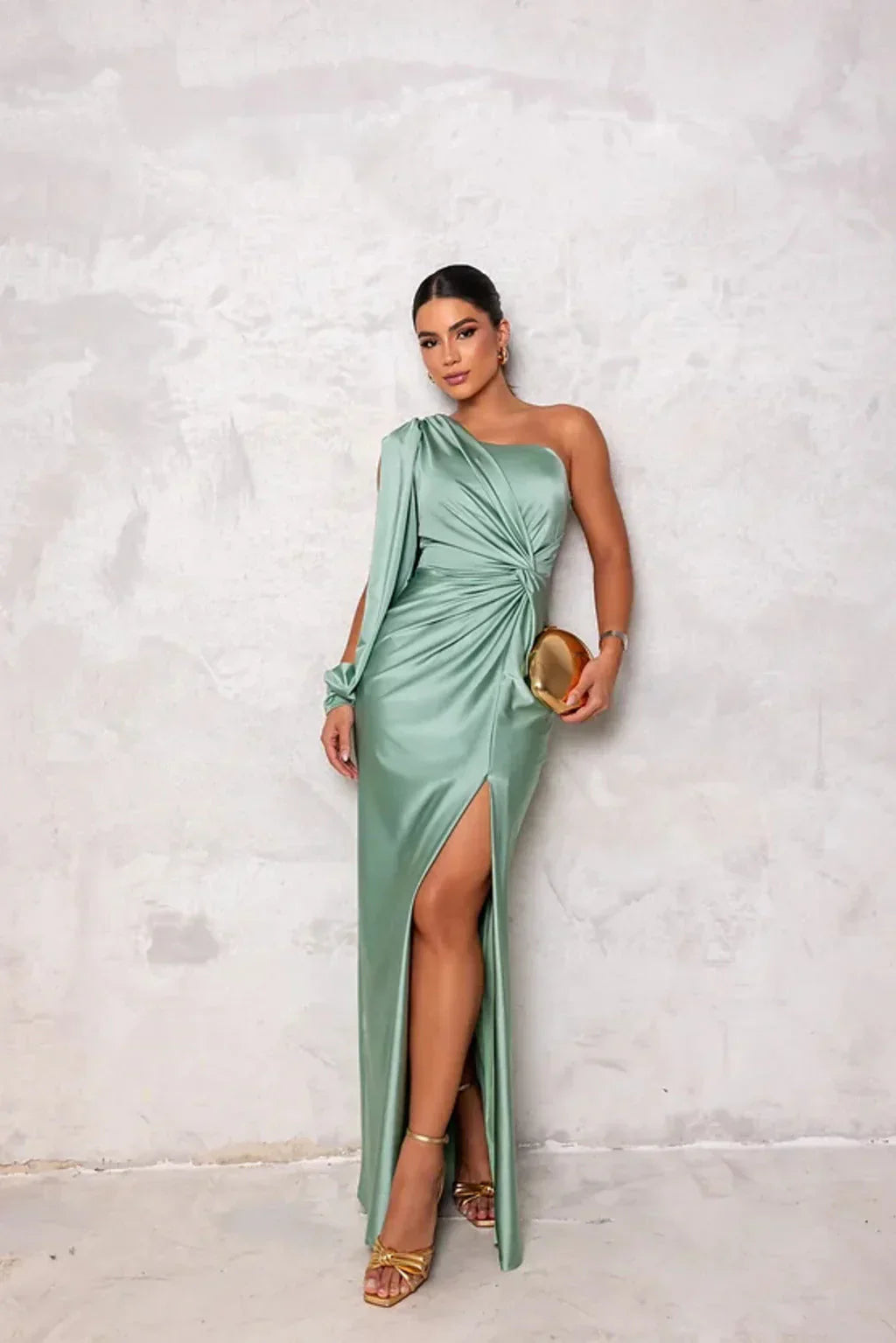 Alison - Elegant Slit Maxi Dress - Bandorial