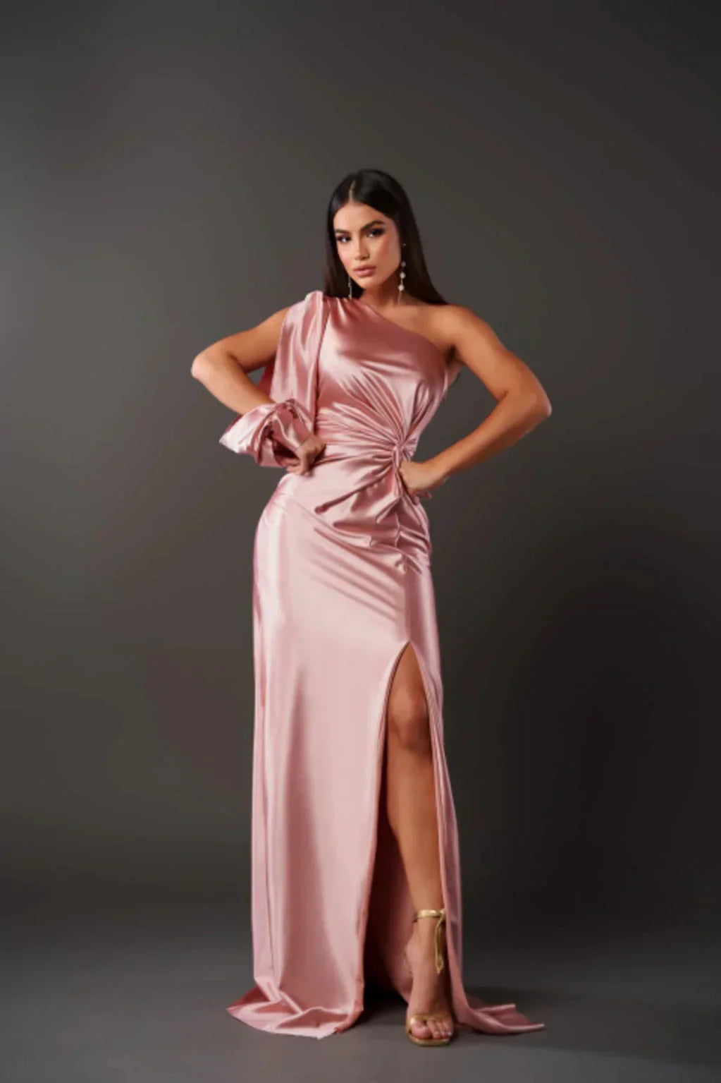 Alison - Elegant Slit Maxi Dress - Bandorial