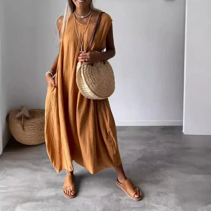 Savanna™ - Relaxed Sleeveless Dress - Bandorial